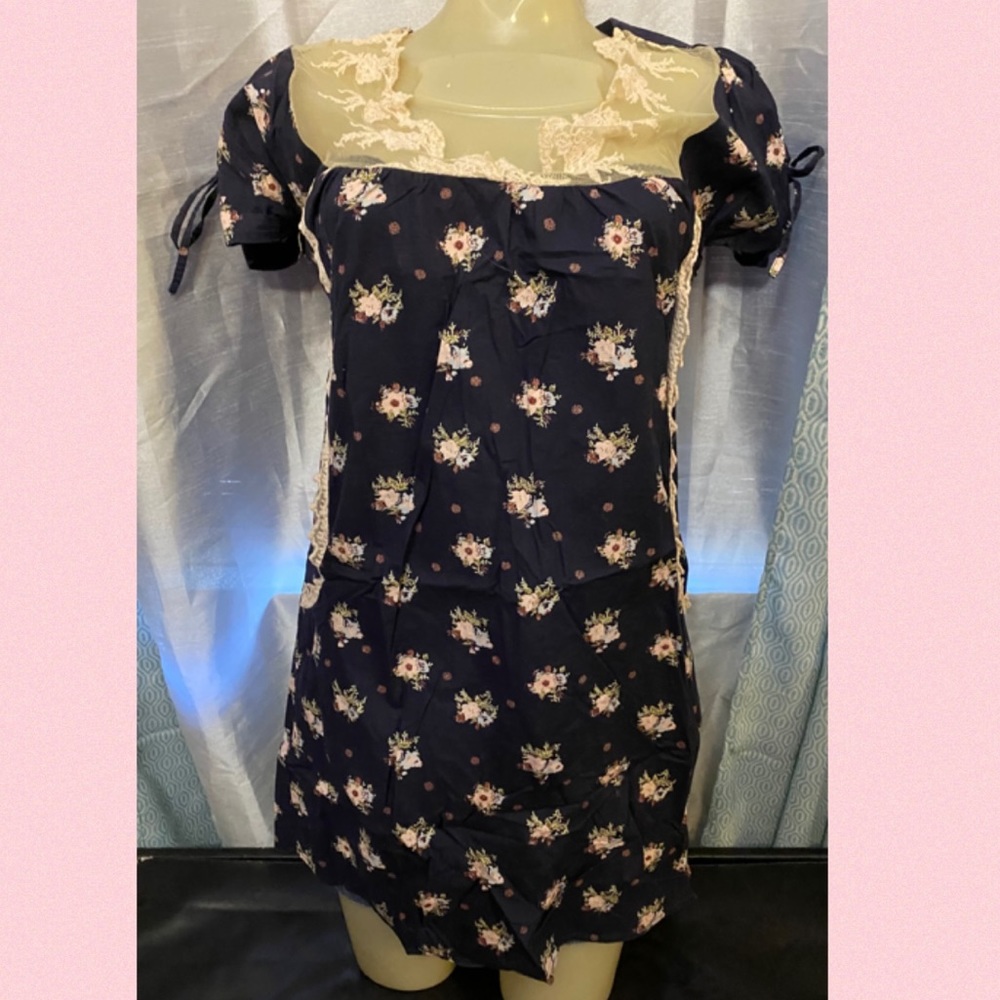 Like New Kimchi Blue Floral Navy Dress S